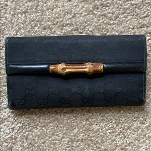 Women’s Gucci Wallet Authentic
